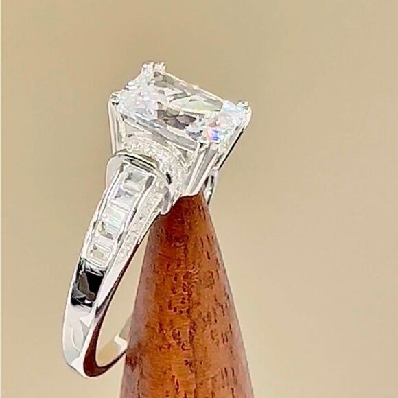 Sterling Silver Clear Emerald Cut CZ Ring New - Picture 7 of 13